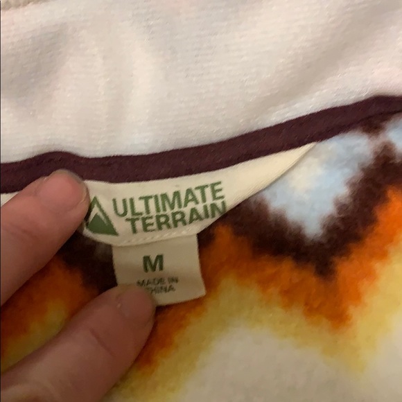 Aztec jacket - Picture 2 of 2